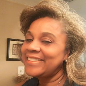 Meet your Posher, Anita